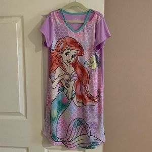 Disney princess little mermaid nightgown shirt size Large 10/12